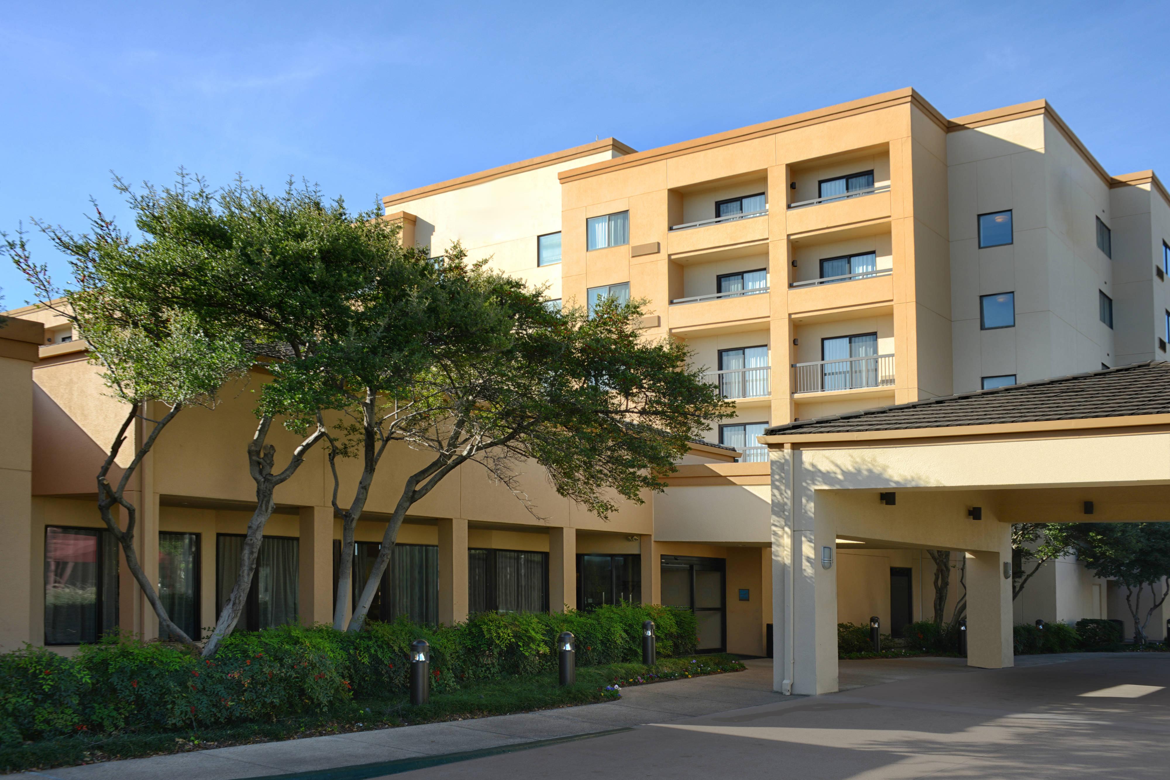 Sonesta Select Dallas Central Expressway Exterior photo